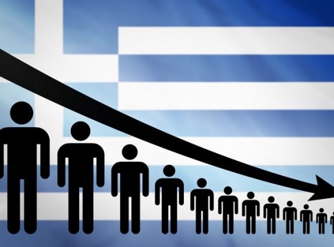 Πληθυσμιακή κατάρρευση χωρίς τέλος – Μείωση ρεκόρ στον αριθμό γεννήσεων