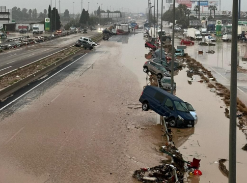 Η Ρεάλ προσφέρει 1 εκατομμύριο ευρώ στους πληγέντες των πλημμυρών της Βαλένθια