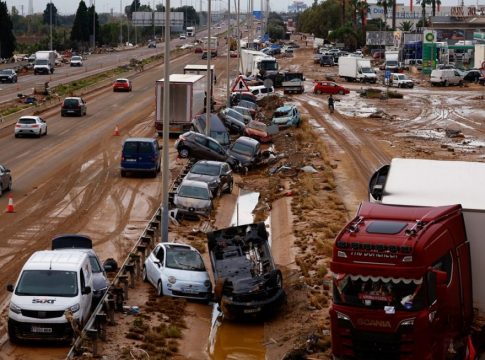 Λέκκας: Τι θα συνέβαινε στην Αθήνα αν έριχνε τις ίδιες ποσότητες βροχής με αυτές που έπεσαν στη Βαλένθια