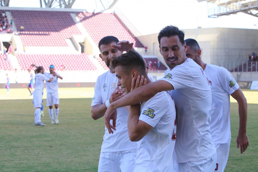 Καμπανιακός – ΑΕΛ 0-2: Αγχώθηκαν αλλά νίκησαν οι «βυσσινι» (vid)