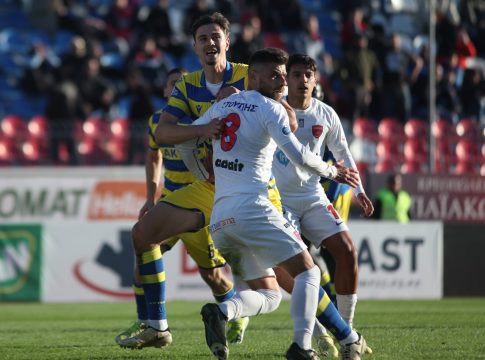 Έσωσε τον βαθμό στο τέλος ο Πανιώνιος (2-2) – Νίκησε ξανά ο Μακεδονικός (3-1)