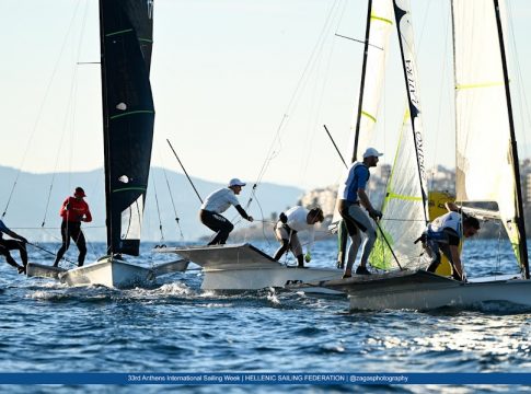 Σταθερά στην κορυφή οι Έλληνες ιστιοπλόοι στις Ολυμπιακές κατηγορίες της «33η Athens International Sailing Week 2024»