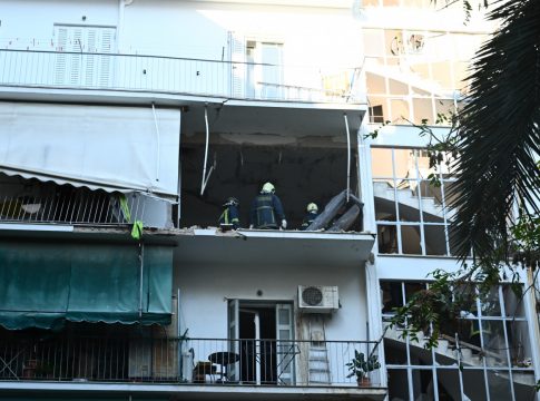 Έκρηξη στους Αμπελόκηπους: Ποινικές διώξεις για τρομοκρατία στον 31χρονο και δύο γυναίκες