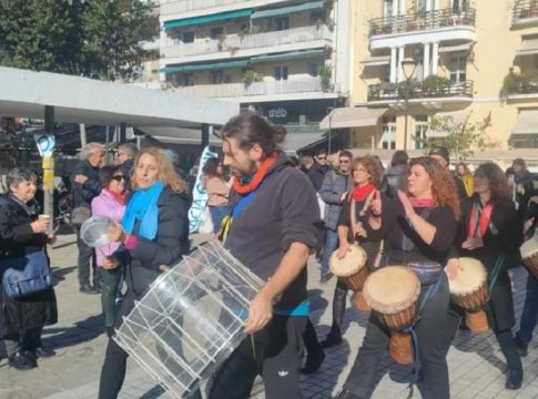 Τροχαία: «Πάνω από 120 άνθρωποι χτυπήθηκαν και εγκαταλείφθηκαν – Οι θάνατοι ισοδυναμούν με 12 Τέμπη τον χρόνο»