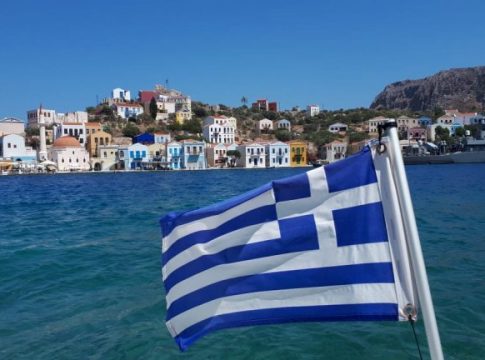 Σε ανοδική τροχιά ο τουρισμός – Πολύ πιθανό το 2024 να είναι έτος ρεκόρ