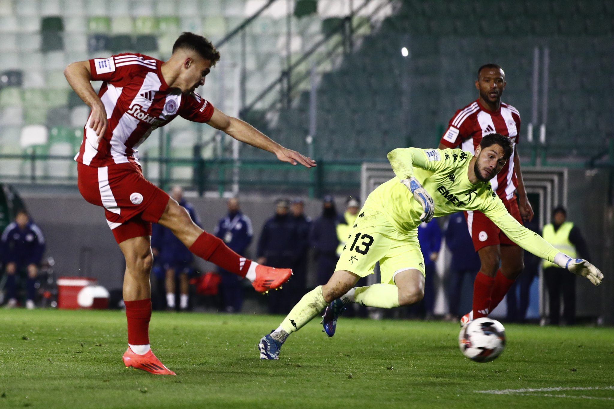 Athens Kallithea – Ολυμπιακός 1-1: Σοκ στο 90+2’