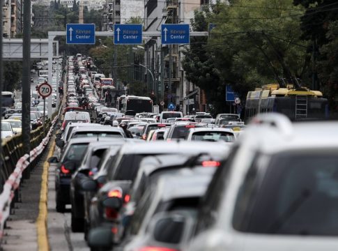 Τέλη κυκλοφορίας: Δεν θα δοθεί παράταση διαμηνύει το υπουργείο Οικονομικών