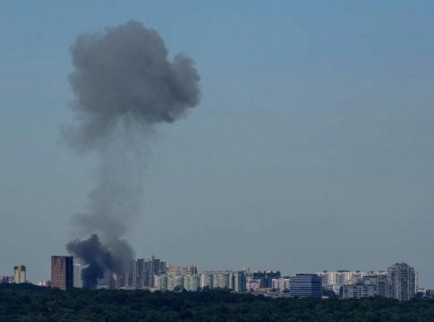 Η Ρωσία βομβάρδισε το Κίεβο με οκτώ βαλλιστικούς πυραύλους μια μέρα μετά την ομιλία του Πούτιν