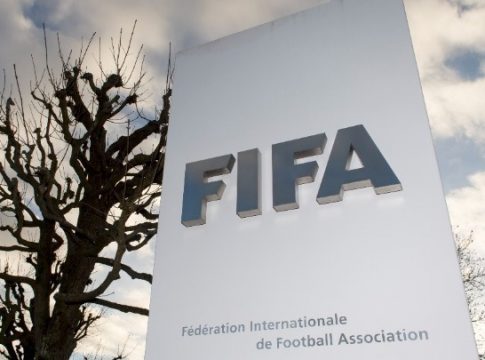 FIFA: Αυτός είναι ο νέος κανονισμός για τη χειμερινή αγορά: Η δίκαιη αιτία, ο ορισμός αποζημίωσης και οι κυρώσεις