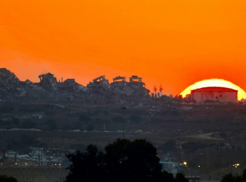 Μετά από 15 μήνες πολέμου στη Γάζα: Τα ματωμένα νούμερα