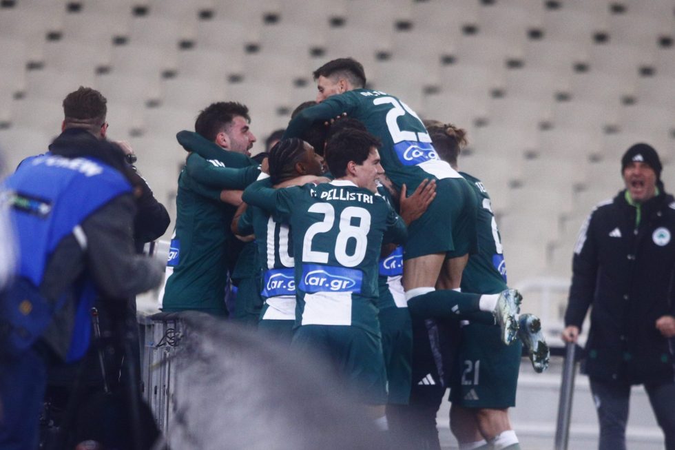 Παναθηναϊκός – ΠΑΟΚ 2-1: Πάλι με παίκτη παραπάνω, πάλι στο 90′