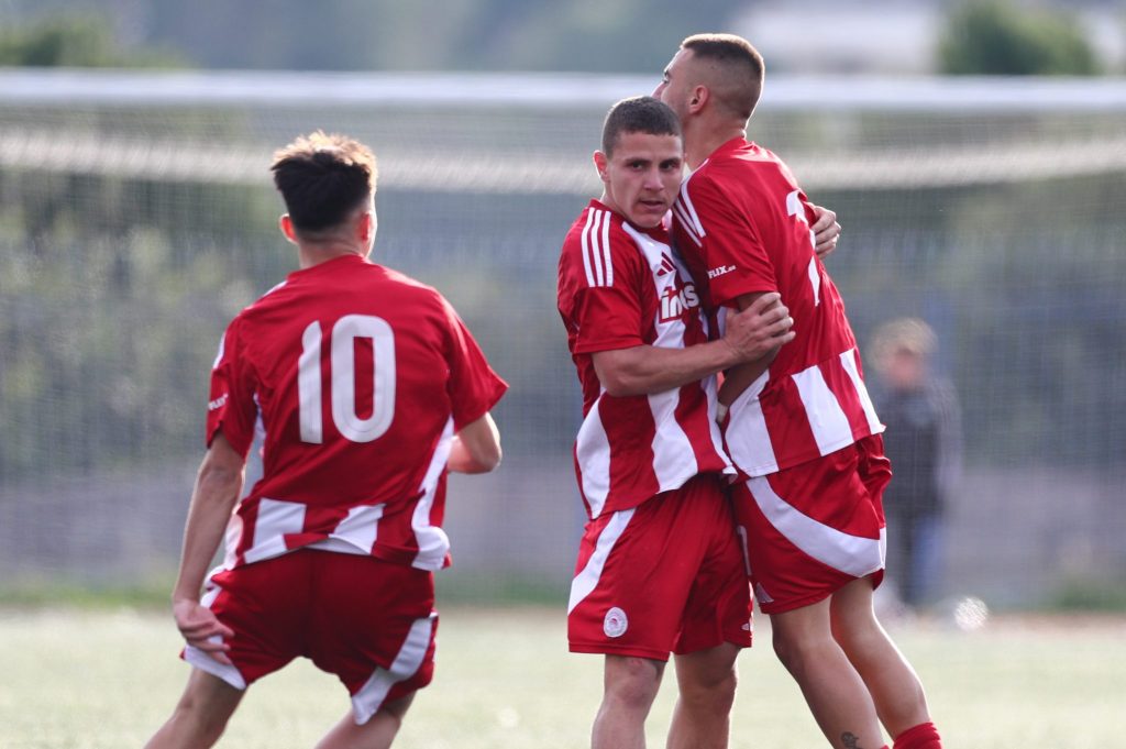 Ολυμπιακός – Παναθηναϊκός 2-1: Με «buzzer beater» του Τουφάκη πήραν το τρίποντο οι «ερυθρόλευκοι»