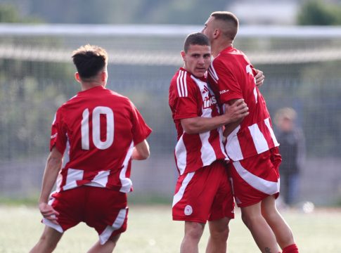 Ολυμπιακός – Παναθηναϊκός 2-1: Με «buzzer beater» του Τουφάκη πήραν το τρίποντο οι «ερυθρόλευκοι»