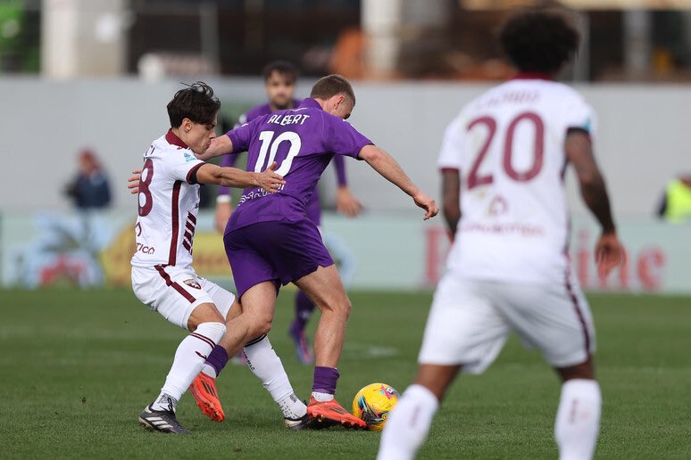 Φιορεντίνα – Τορίνο 1-1: Όρθιοι στη Φλωρεντία η «Γκρανάτα»