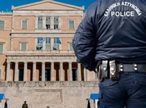 Ποινή φυλάκισης 7 μηνών στον αστυνομικό της Βουλής για ενδοοικογενειακή απειλή – Τι είπε στο δικαστήριο