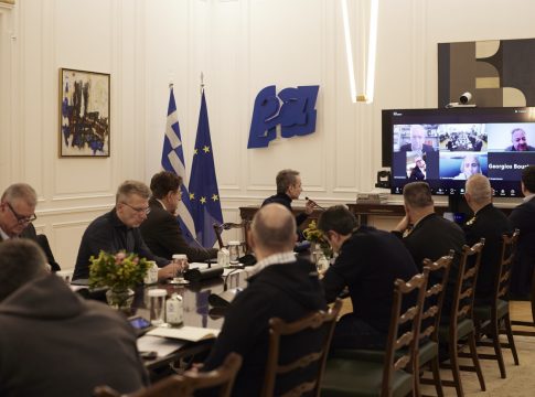 Σύσκεψη στο υπουργείο Πολιτικής Προστασίας για τους σεισμούς στις Κυκλάδες