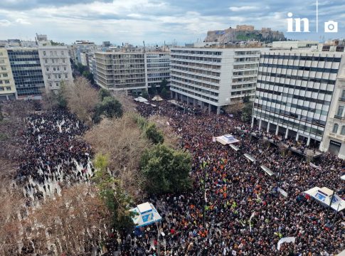 Τέμπη: Έγραψαν ιστορία οι πολίτες σε όλη την Ελλάδα – Οι μεγαλύτερες συγκεντρώσεις όλων των εποχών