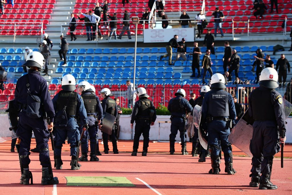 Η ΔΕΑΒ κάλεσε σε ακρόαση Πανιώνιο, Καλαμάτα και τρεις οπαδούς, με τον έναν να είναι ανήλικος