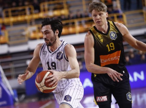 ΠΑΟΚ-ΑΕΚ 84-63: «Ασπρόμαυρο» πάρτι και πρόκριση στα ημιτελικά