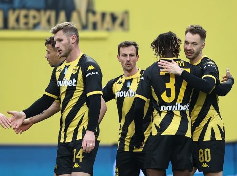 Άρης – Παναιτωλικός 2-1: Από περίπατος… θρίλερ, αλλά νίκησαν οι «κίτρινοι»