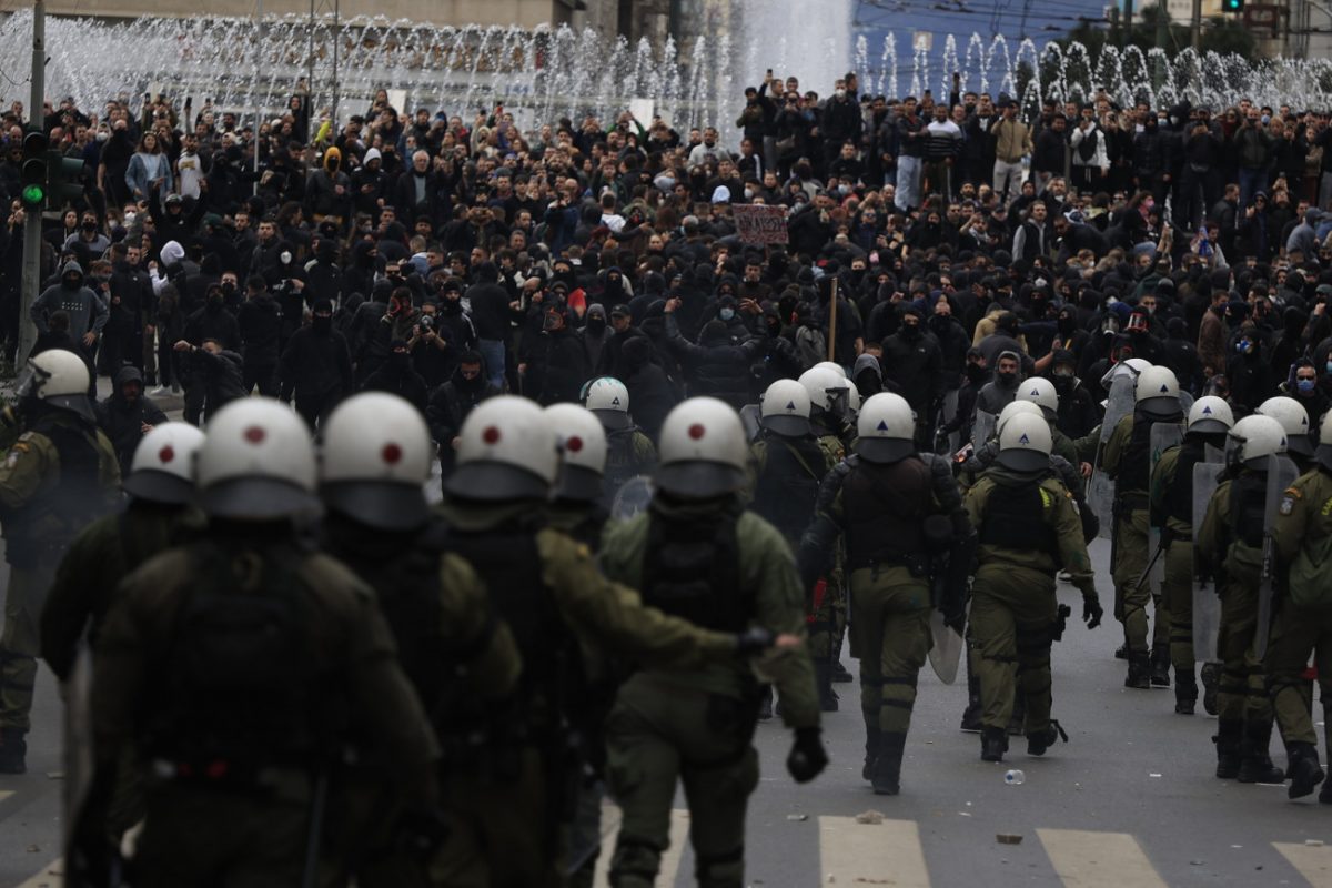 Όλα καλώς καμωμένα από την ΕΛ.ΑΣ για την κυβέρνηση – «Λειτούργησε για την προστασία των διαδηλωτών»