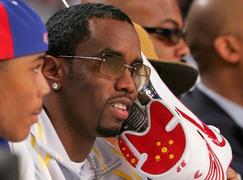 Sean «Diddy» Combs: «Φυλετική εχθρότητα» επικαλούνται οι συνήγοροι υπεράσπισης του ράπερ