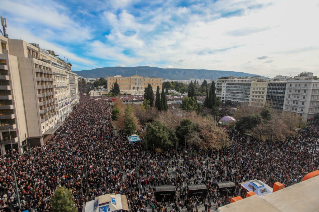 Τέμπη: Πληθαίνουν τα καλέσματα για την 28η Φεβρουαρίου – «Οι στρατιωτικοί να λάβουν μέρος στις συγκεντρώσεις»