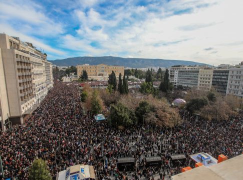 Τέμπη: Πληθαίνουν τα καλέσματα για την 28η Φεβρουαρίου – «Οι στρατιωτικοί να λάβουν μέρος στις συγκεντρώσεις»