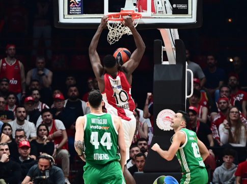 Όγδοη σερί νίκη κόντρα στον Παναθηναϊκό στη Euroleague ο Ολυμπιακός