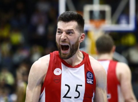 Πίτερς: MVP της 21ης αγωνιστικής της GBL – Έκτη συνεχόμενη φορά σε παίκτη του Ολυμπιακού